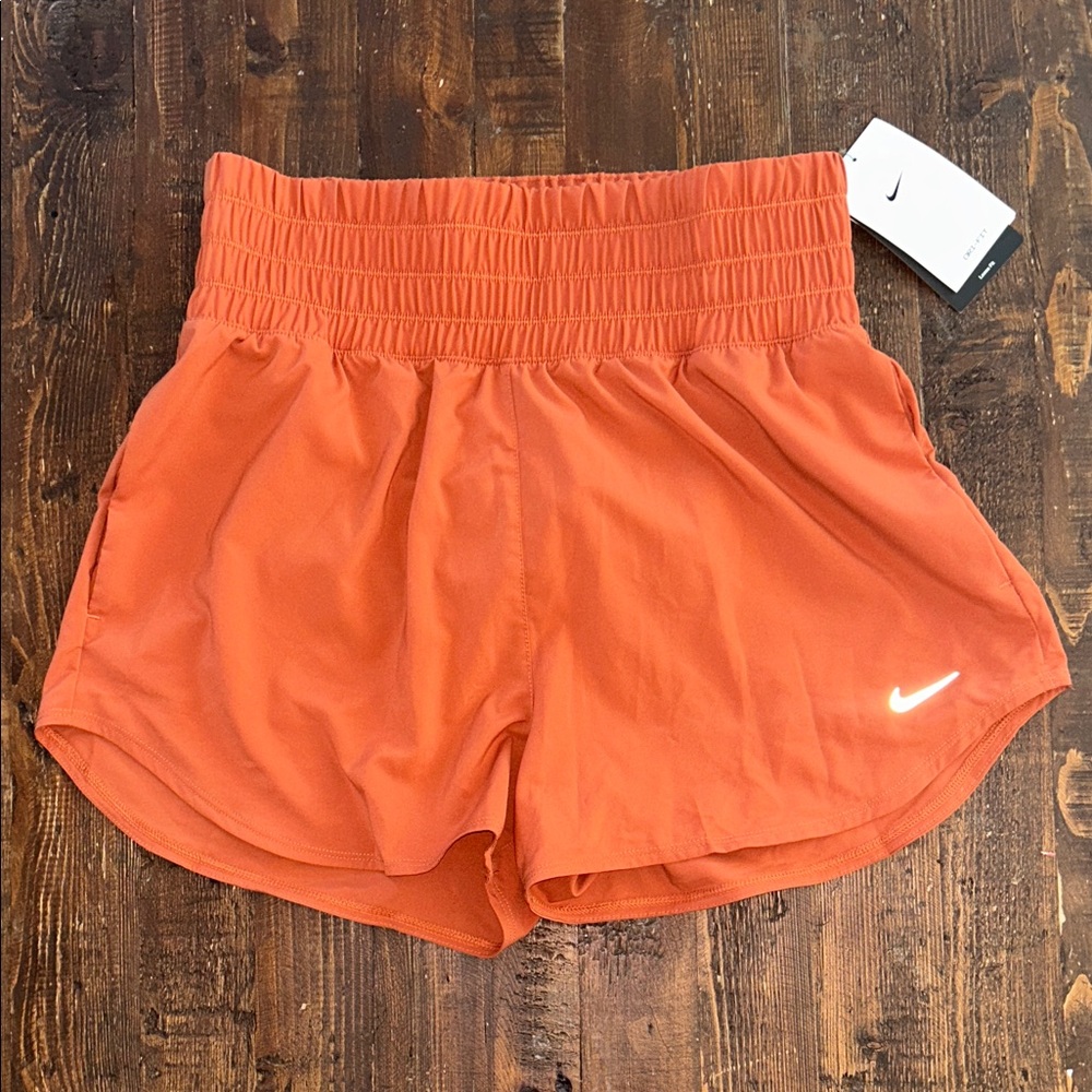 Nike Women's terracotta Athletic Shorts